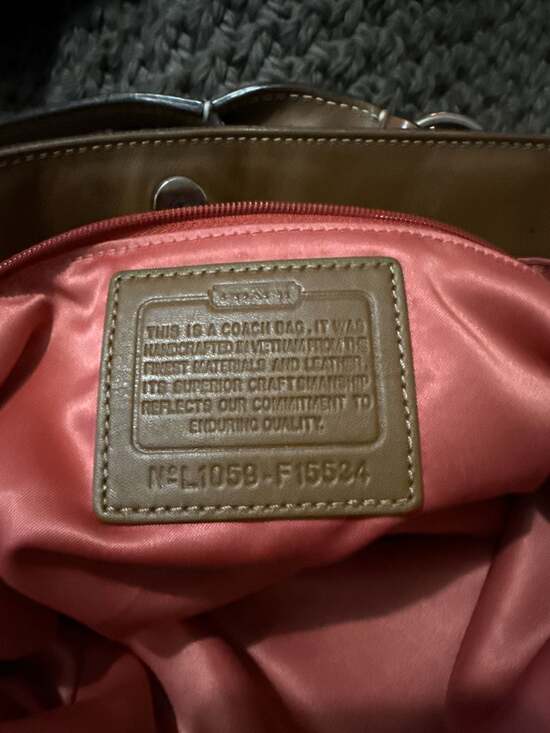 Coach - Picture 8 of 8